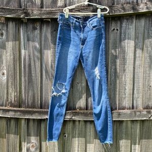 blue ripped hollister jeans
